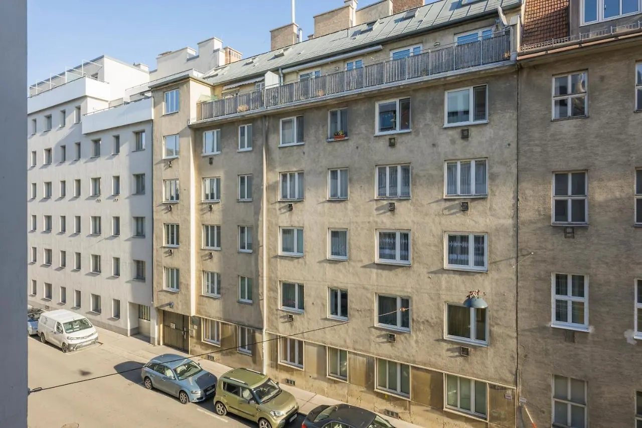 Cozy Favoriten Vienna 0*,